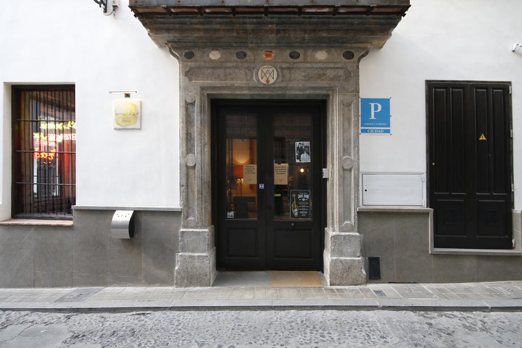 Lemon Rock Hostel Granada Exterior photo